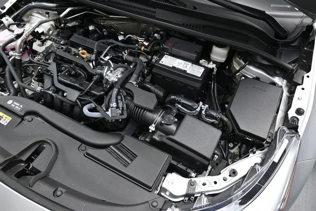 Used 2025 Silver Toyota LE image 37