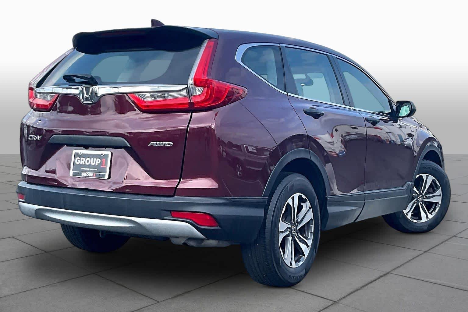 Used 2018 Basque Red Pearl II Honda LX image 13