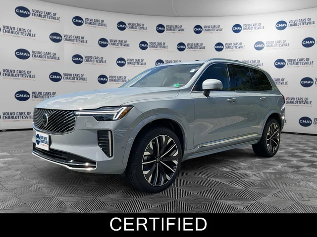 2026 Volvo XC90 Plus