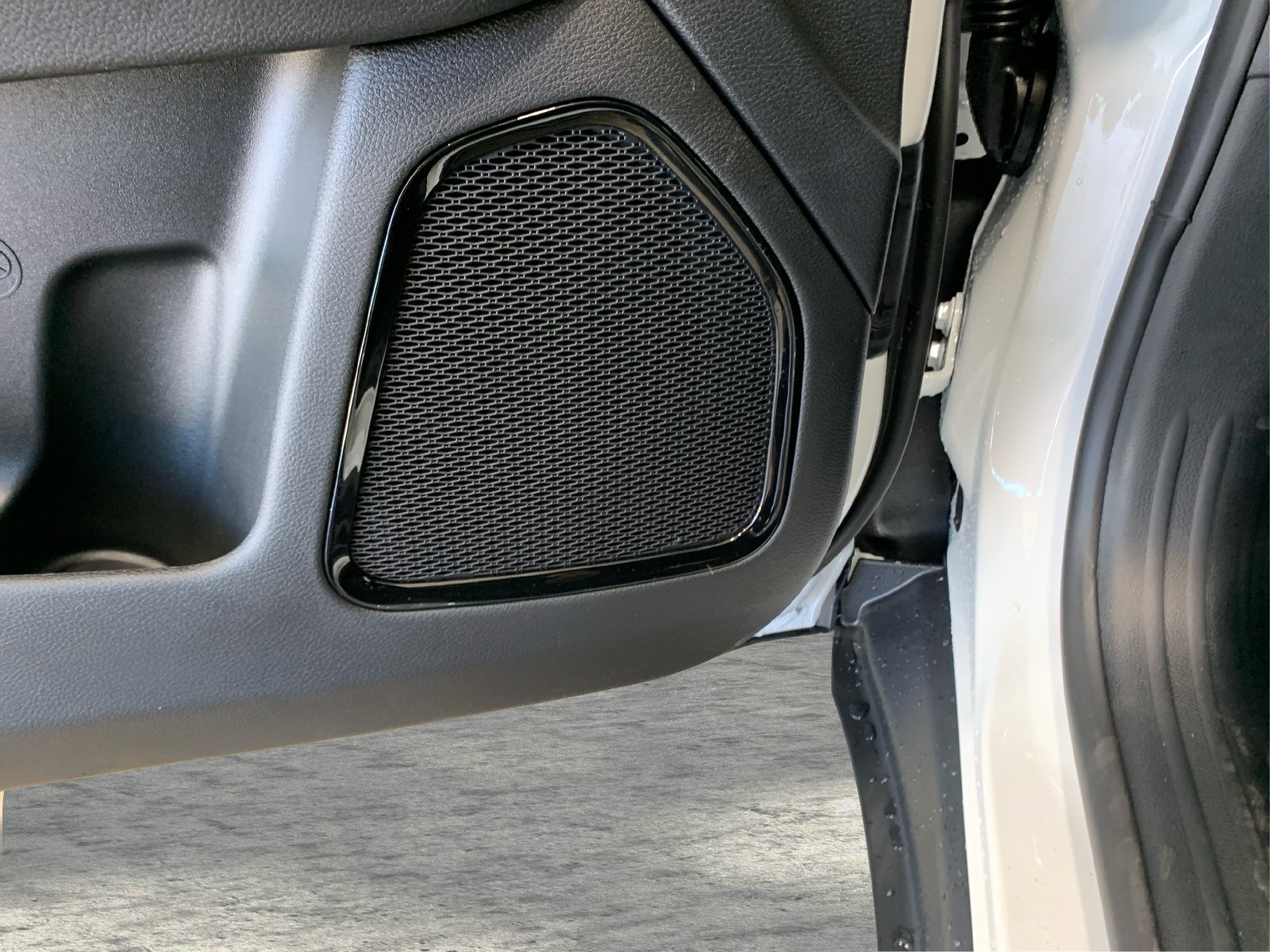 2026 Jeep Compass Latitude Altitude - Photo 27
