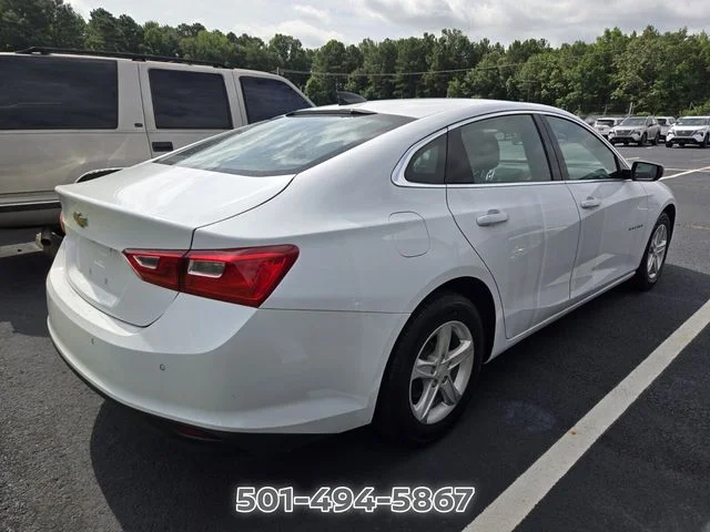 Used 2022 White Chevrolet LS image 6