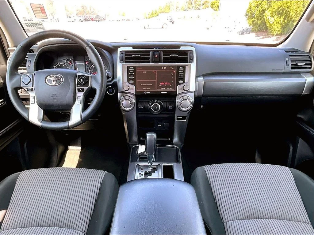 Used 2022 Magnetic Gray Metallic Toyota SR5 image 21