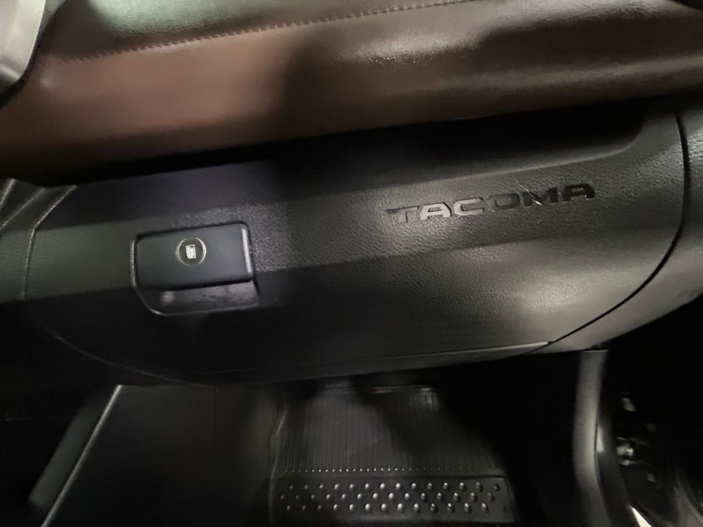 Used 2019 Gray Toyota Limited image 24