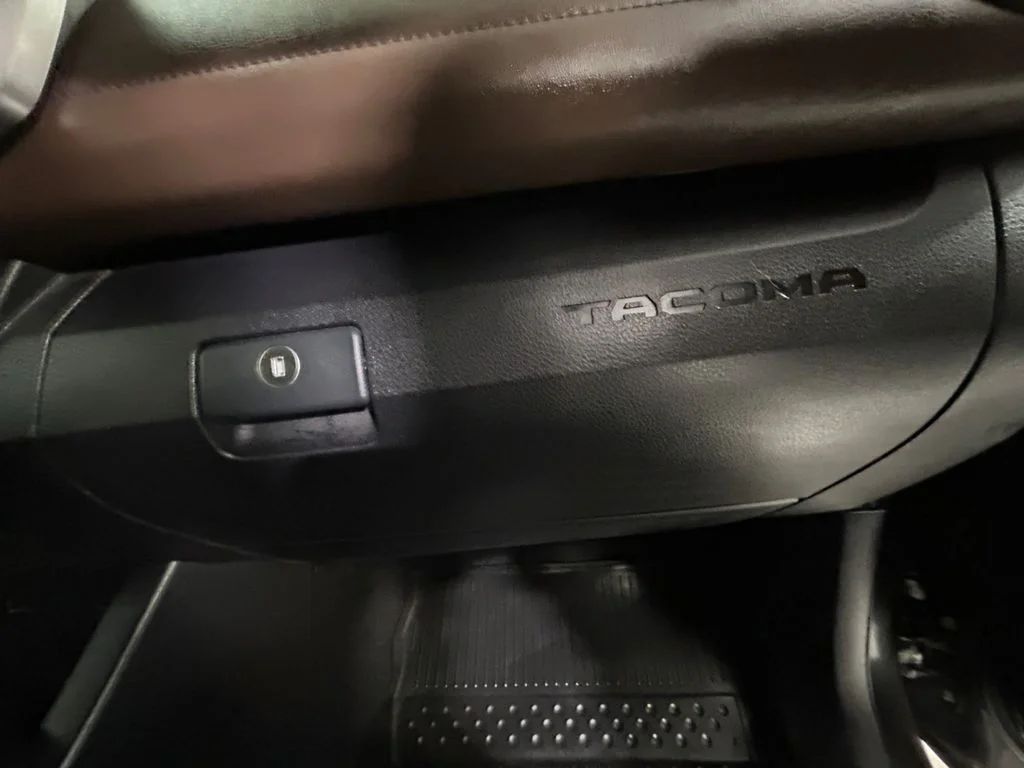 Used 2019 Gray Toyota Limited image 24