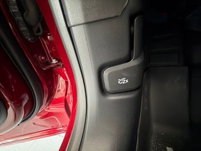 New 2026 Ruby Red Metallic Tinted Clearcoat Ford Outer Banks® image 22