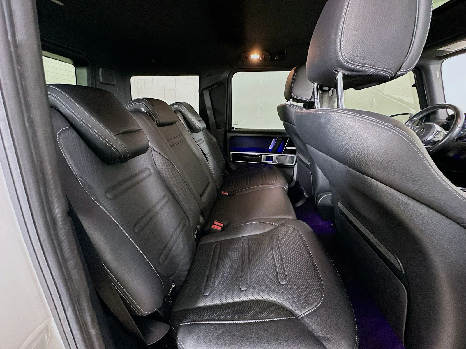 Used 2019 White Mercedes-Benz  image 41