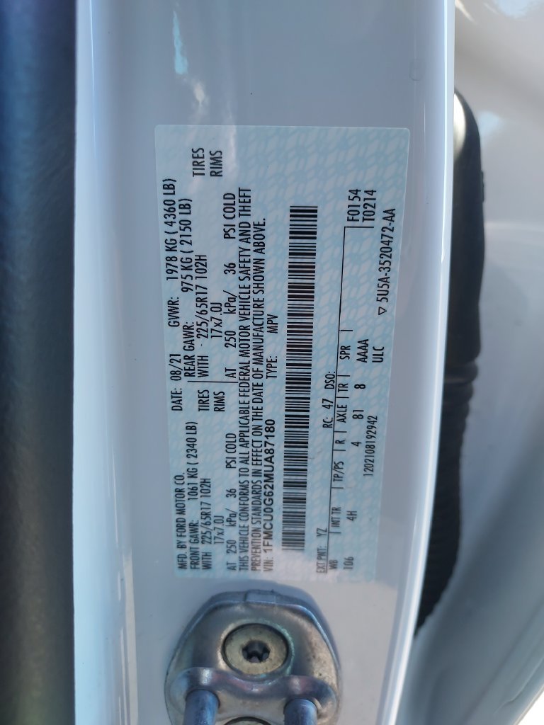 Used 2021 White Ford SE image 23