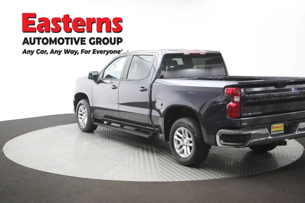 Used 2022 Gray Chevrolet LT image 64