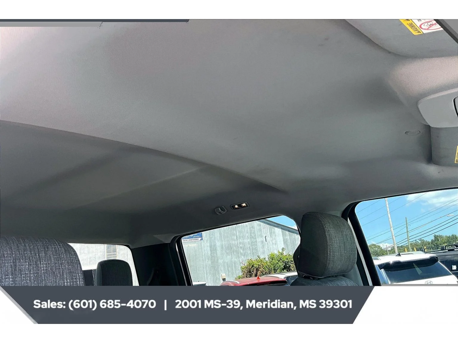 Used 2023 Oxford White Ford XLT image 16