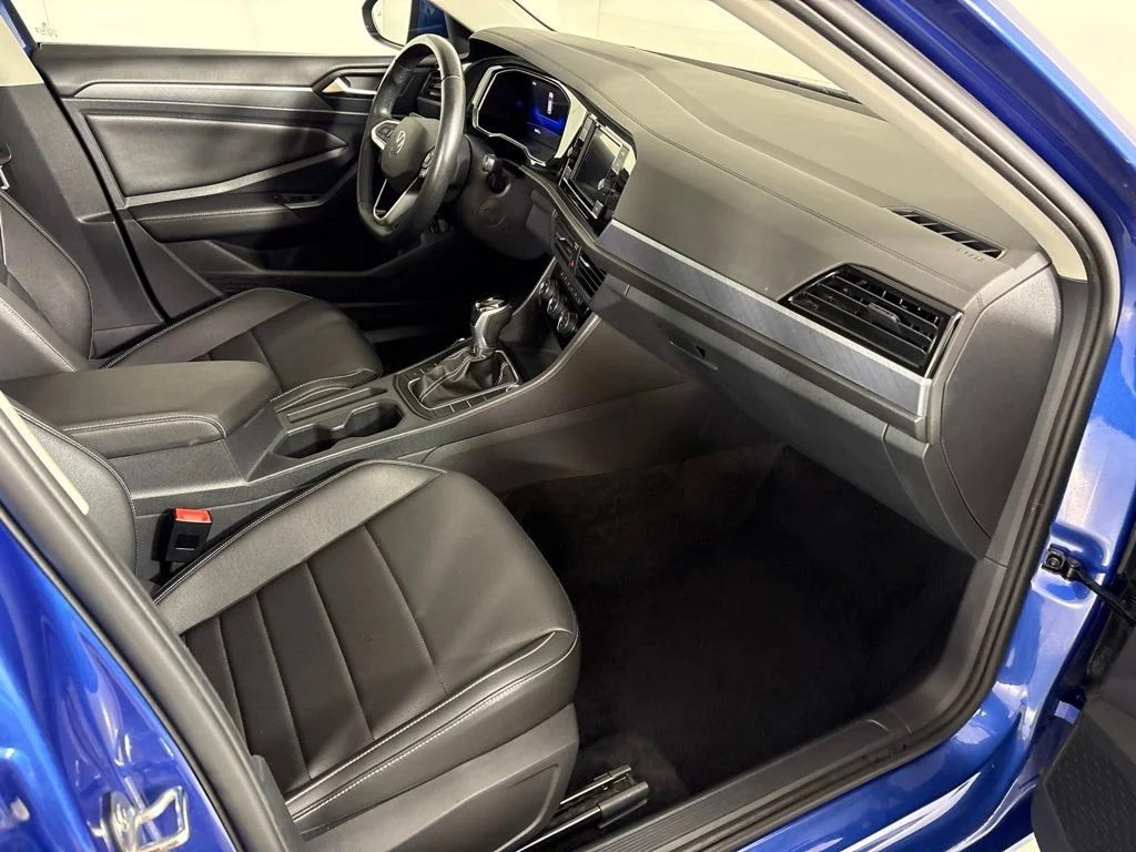 Used 2024 Blue Volkswagen 1.5T SE image 20