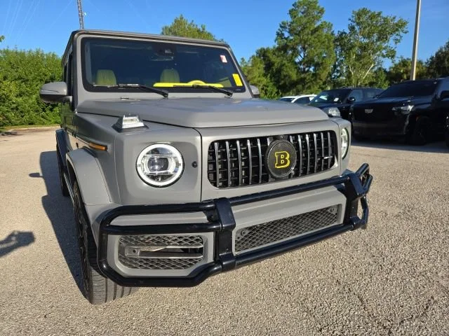 Used 2022 Gray Mercedes-Benz G 550 image 8