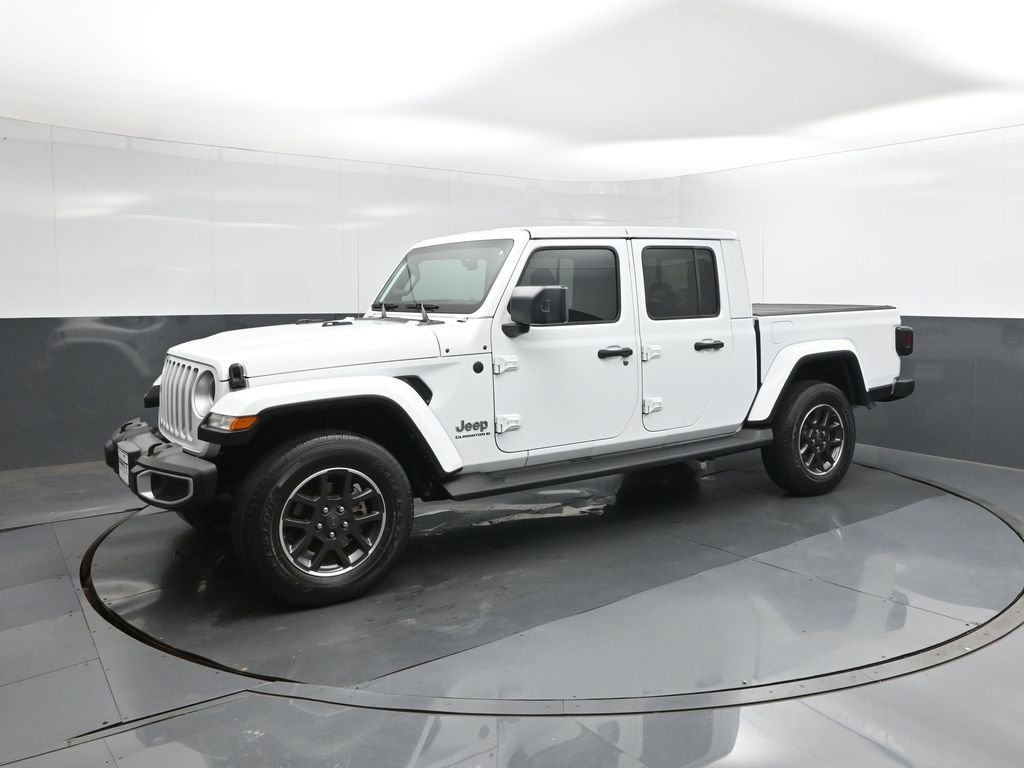 Used 2023 White Jeep Overland image 1