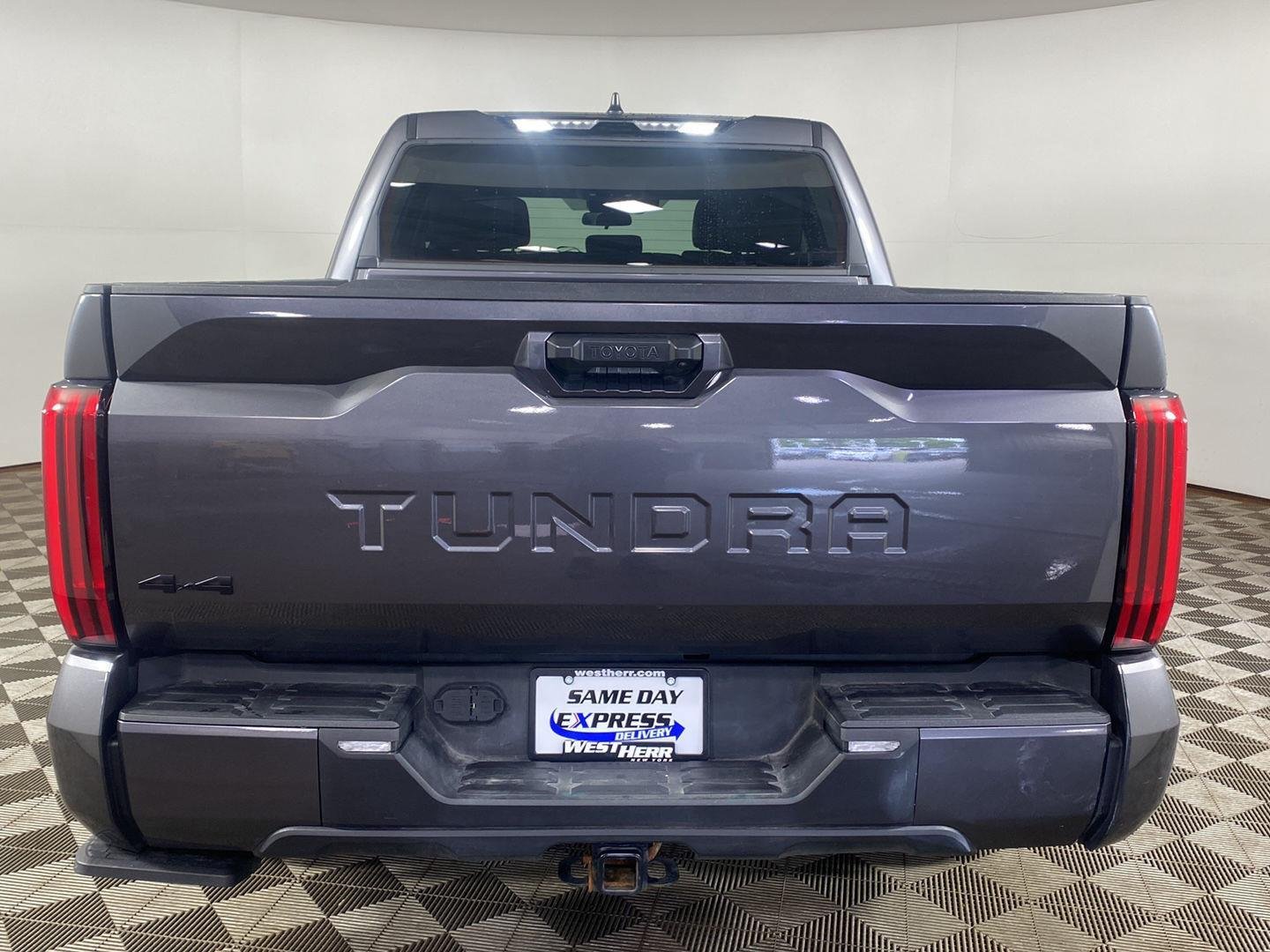 Used 2024 Magnetic Gray Metallic Toyota SR5 image 22