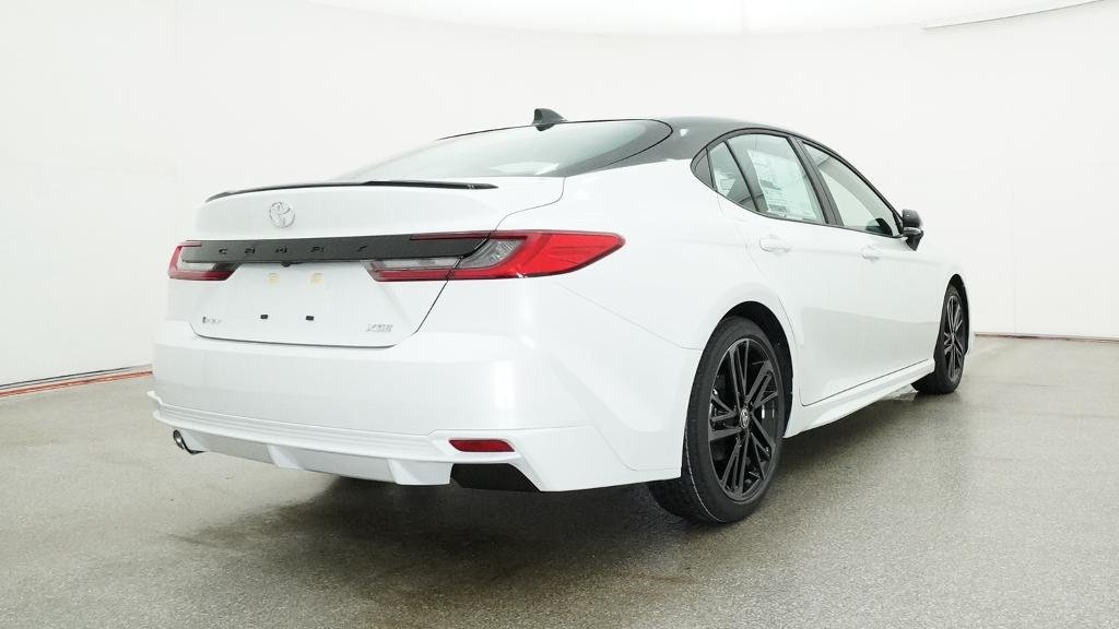 New 2026 Wind Chill Pearl with Midnight Black Metallic roof Toyota XSE image 21