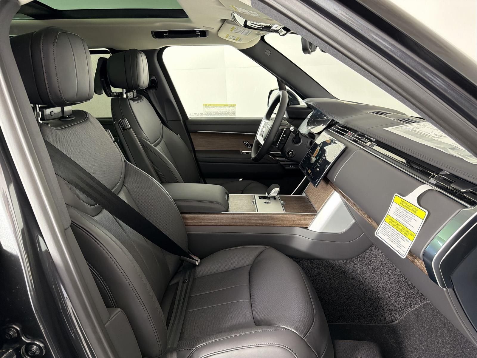 2026 Land Rover Range Rover SE - Photo 32