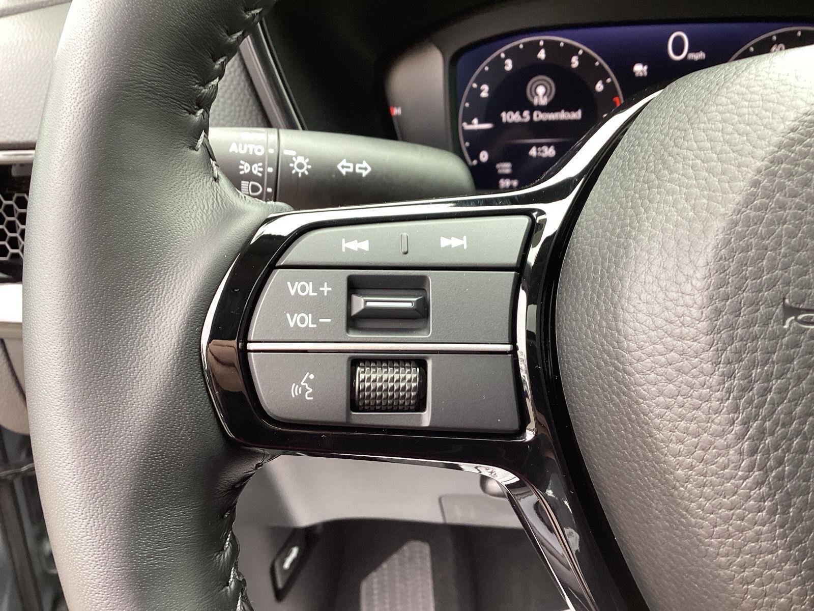 Used 2026 Urban Gray Pearl Honda EX-L image 21