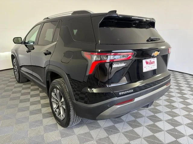 Used 2025 Black Chevrolet LT image 5