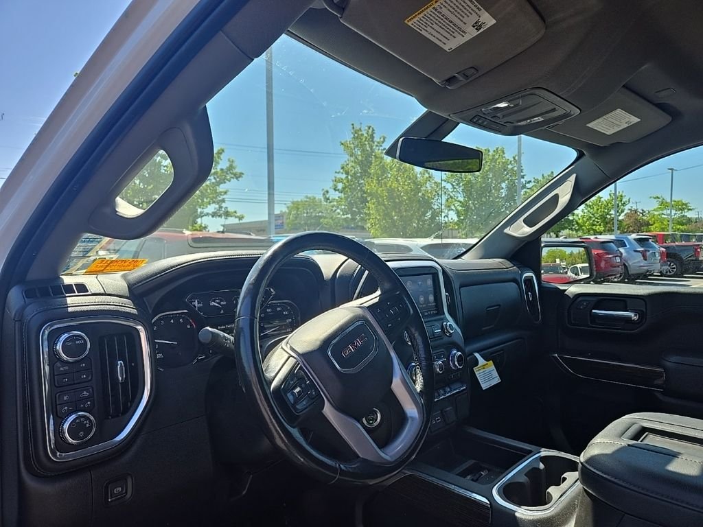 Used 2021 White GMC Elevation image 2