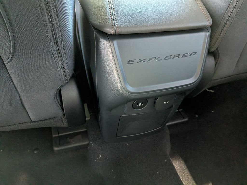 New 2026 Vapor Blue Metallic Ford Active image 35