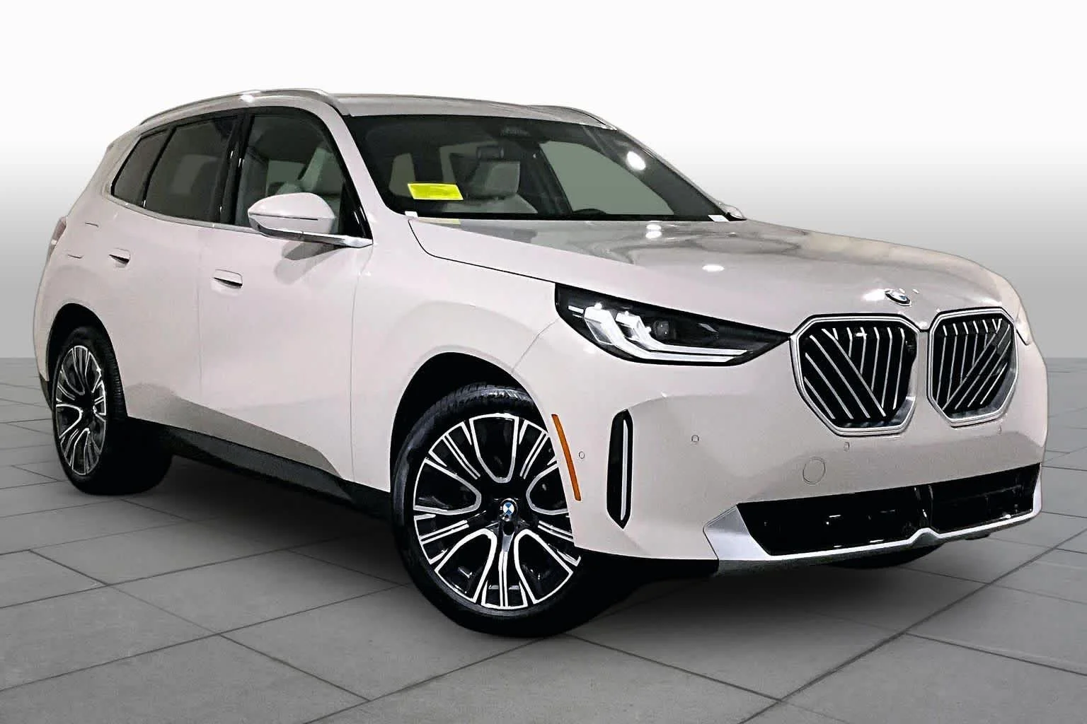 2026 BMW X3 30 - Photo 19