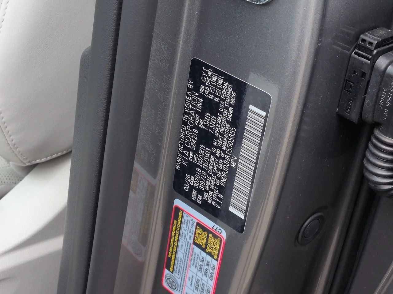New 2026 Volcanic Sand Kia EX AWD image 35