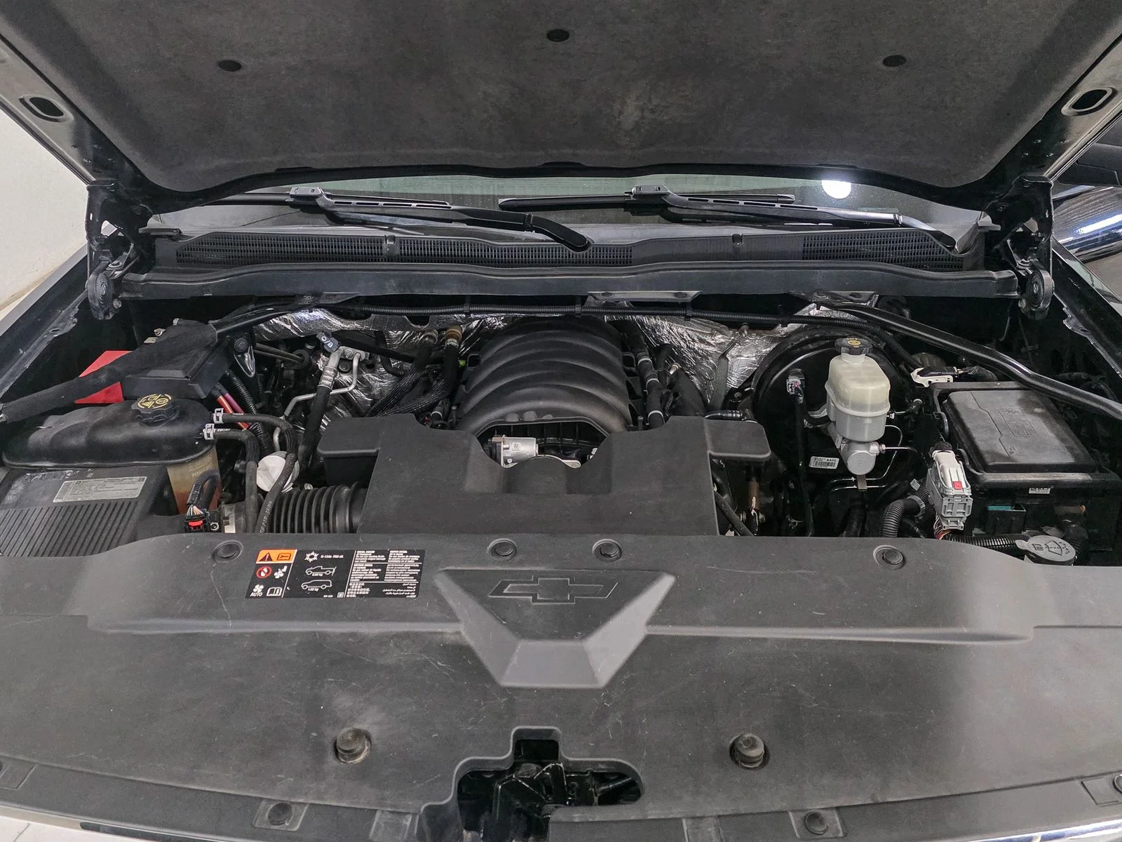 Used 2014 Black Chevrolet LT image 16