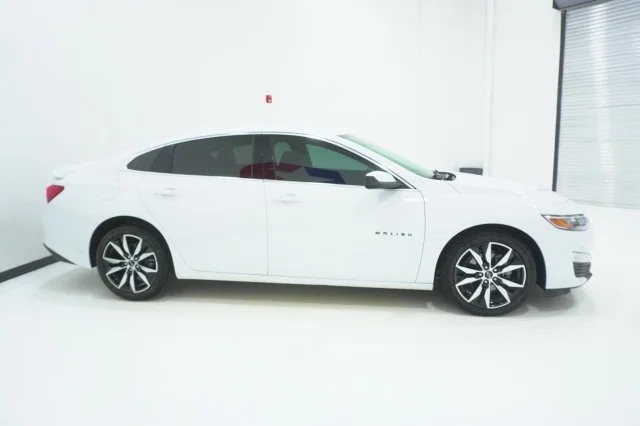 Used 2024 Summit White Chevrolet RS image 4