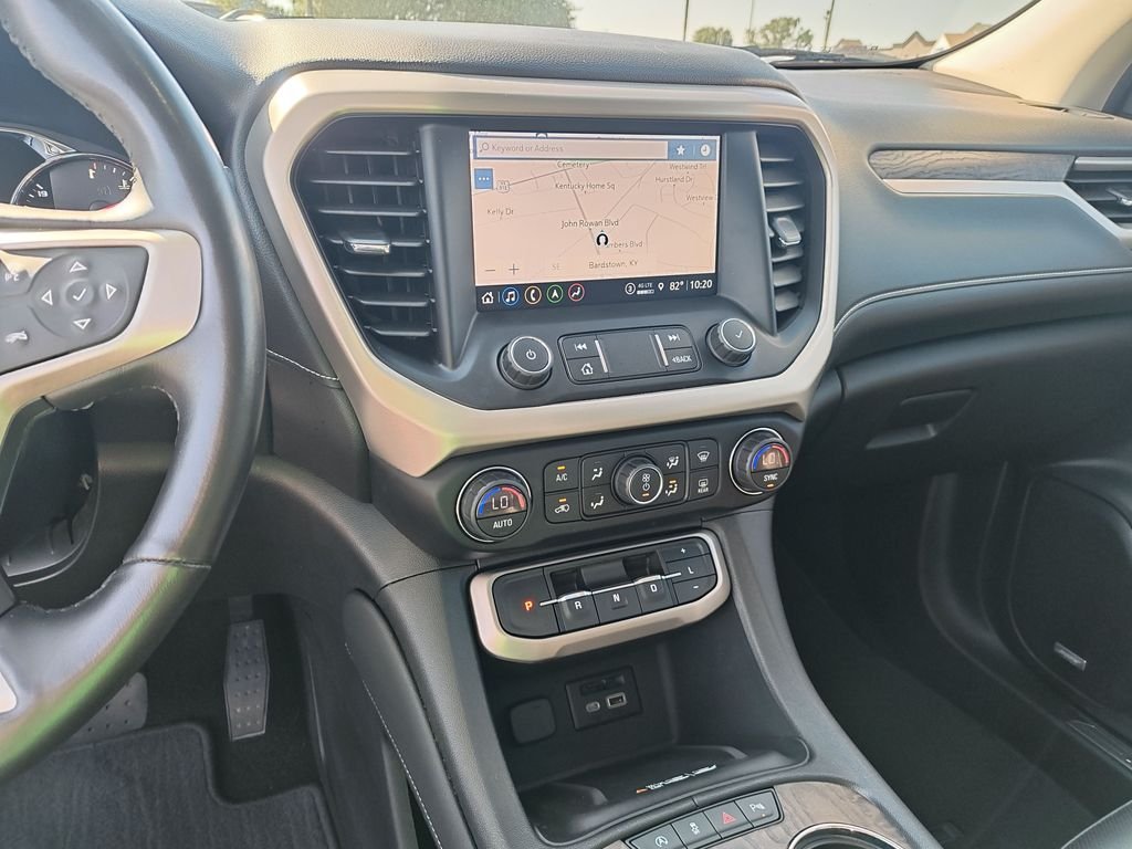 Used 2022 White GMC Denali image 20