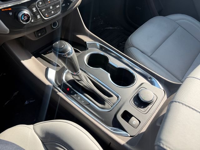 Used 2020 Red Chevrolet Premier image 24