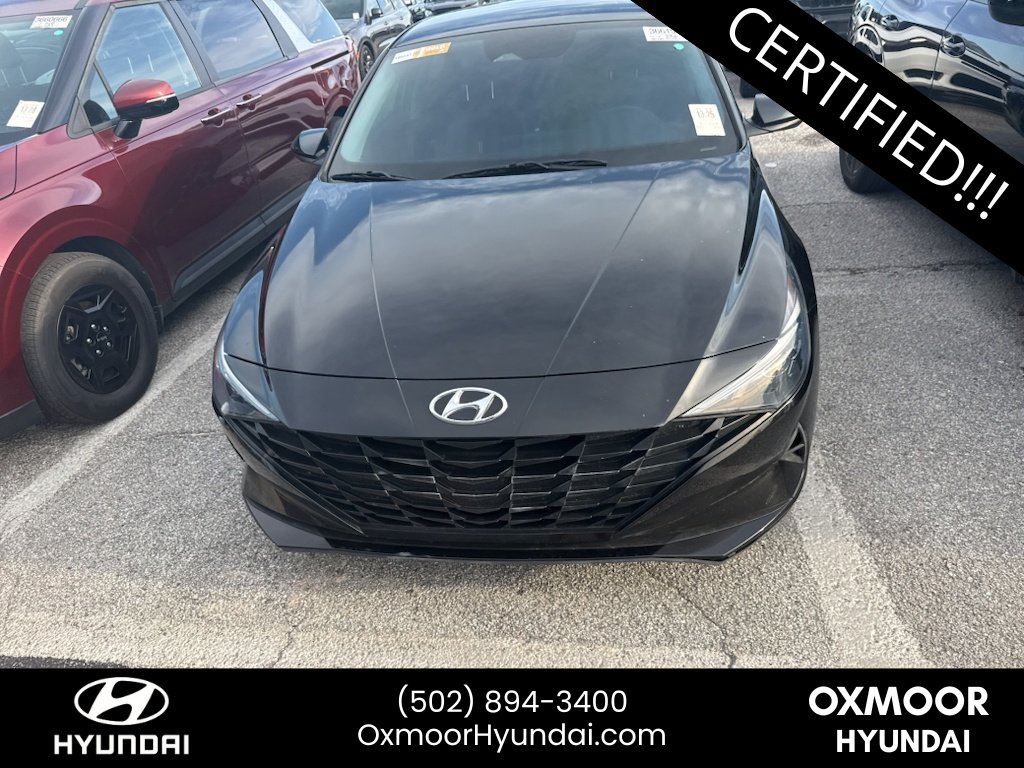 Certified Used 2022 Phantom Black Hyundai SEL image 2