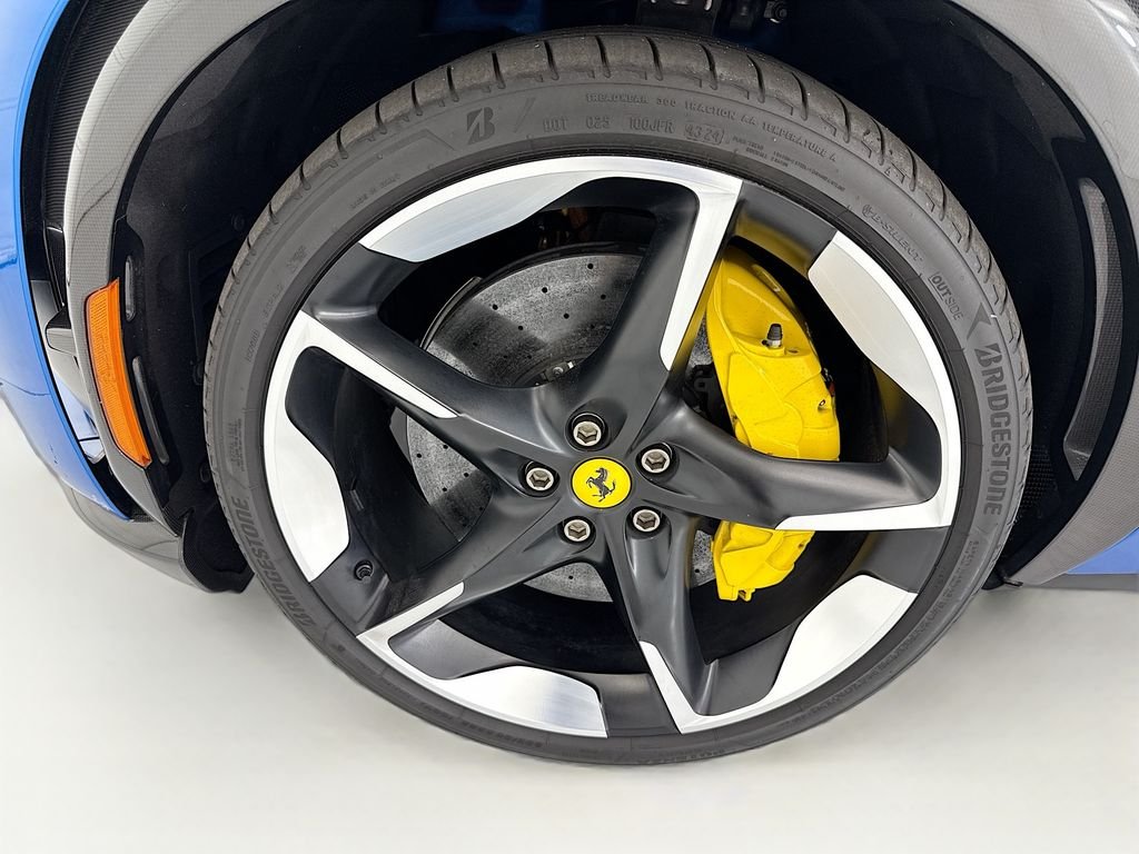 Used 2023 Blu Corsa Ferrari  image 29