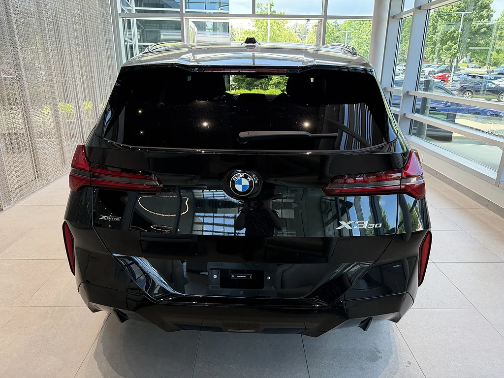 New 2026 Black Sapphire Metallic BMW 30 xDrive image 5