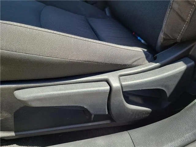 Used 2025 Glacier White Nissan S image 9