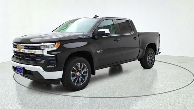New 2026 Black Chevrolet LT image 3