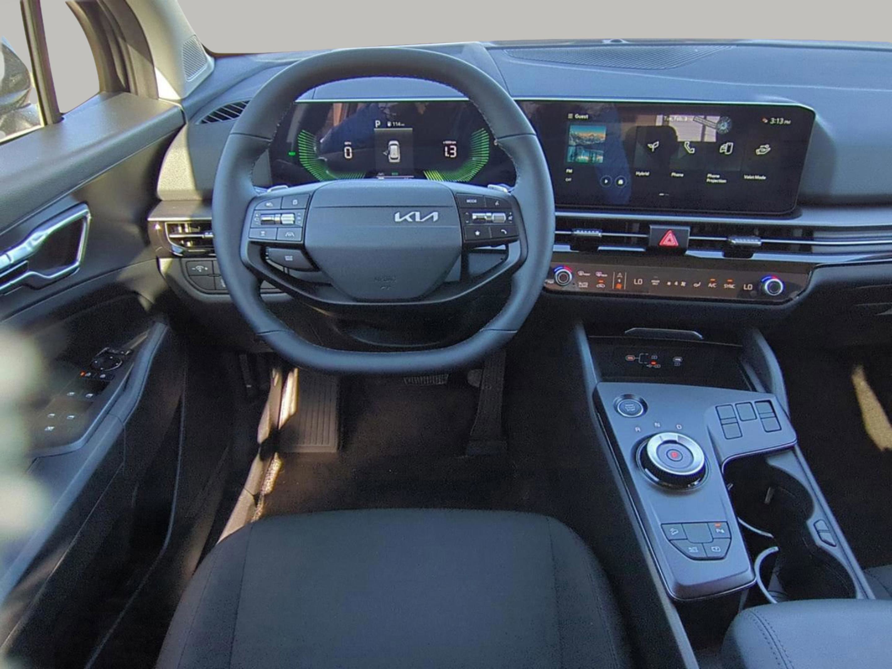 New 2026 Fusion Black Kia LX image 18