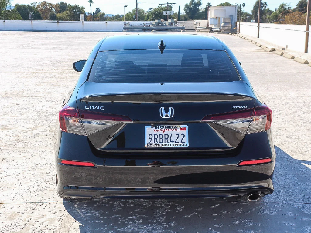 Certified Used 2025 Crystal Black Pearl Honda Sport image 5