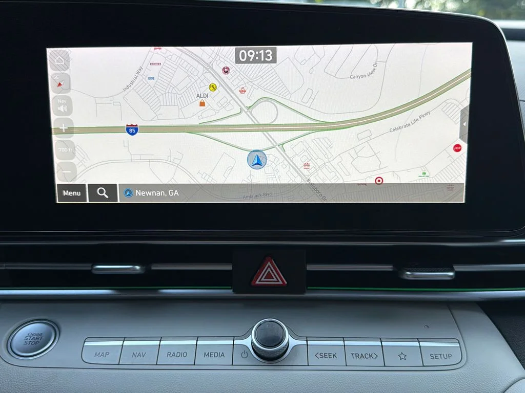 Used 2023 White Hyundai Limited image 28