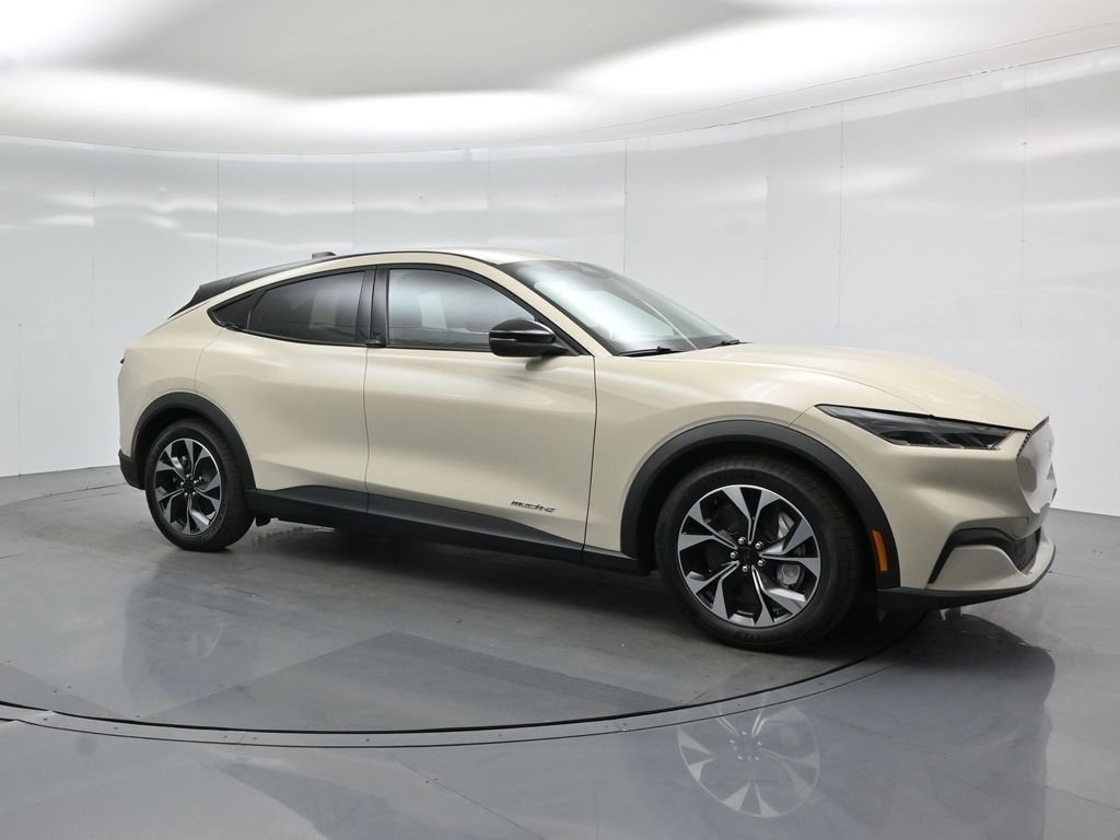 New 2026 Desert Sand Ford Select image 22
