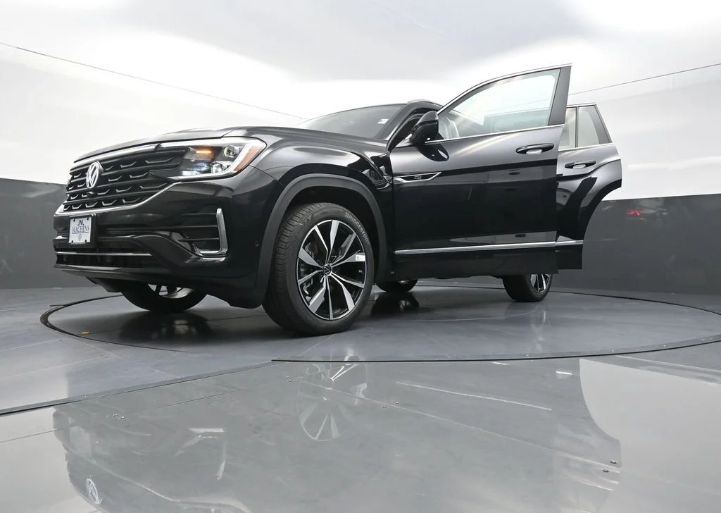 New 2026  Volkswagen 2.0T SEL Premium R-Line image 31