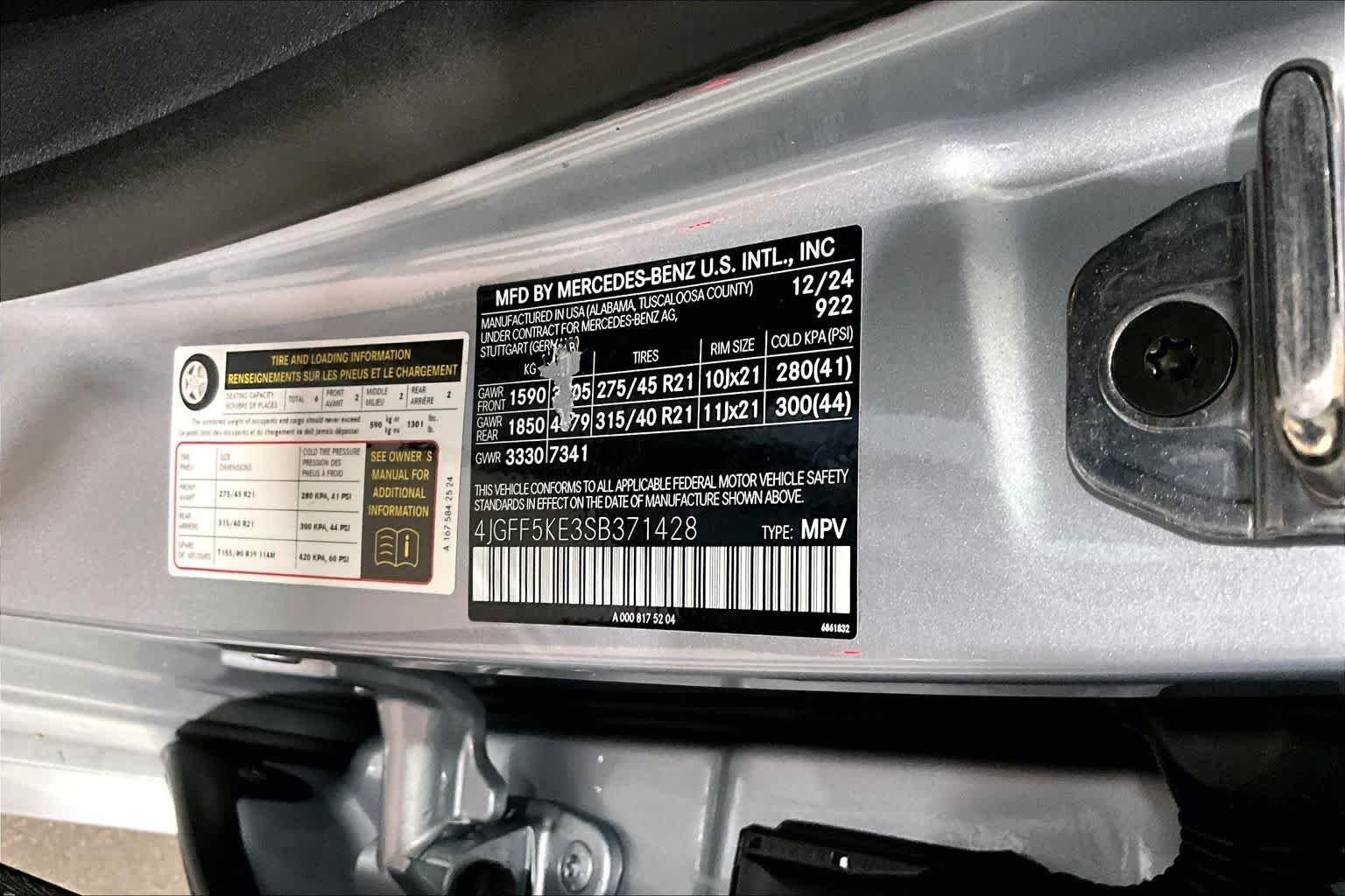Used 2025 Cirrus Silver Metallic Mercedes-Benz GLS 450 image 37