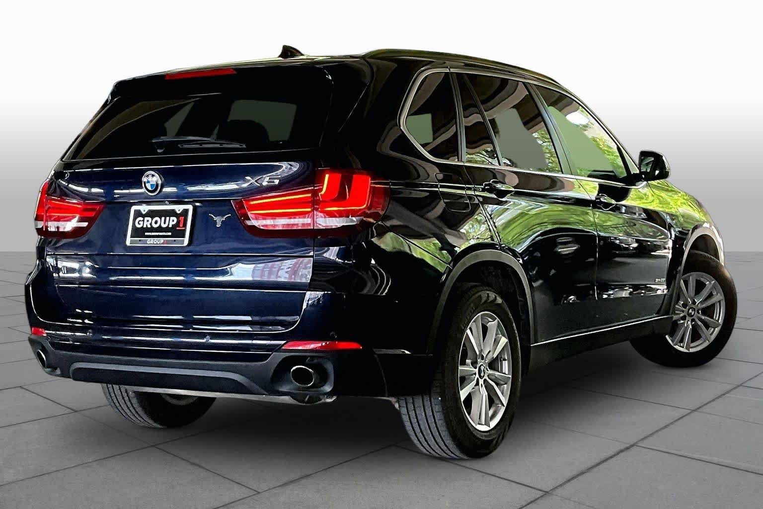 Used 2015 Imperial Blue Metallic BMW sDrive35i image 12