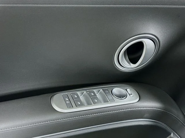 New 2026 Silver Hyundai SEL image 10