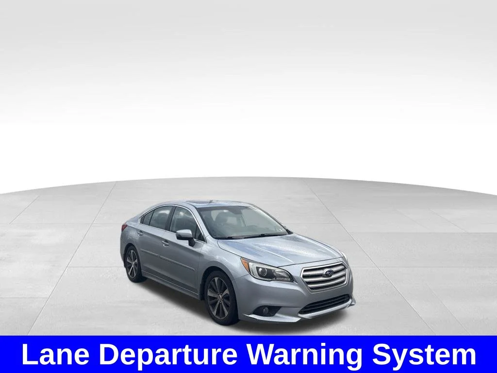 Used 2017 Silver Subaru 2.5i image 9