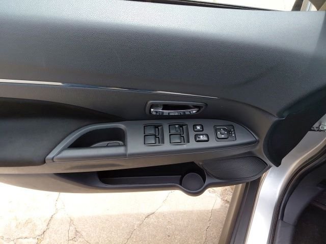 Used 2025 Black Mitsubishi 2.0 ES image 25
