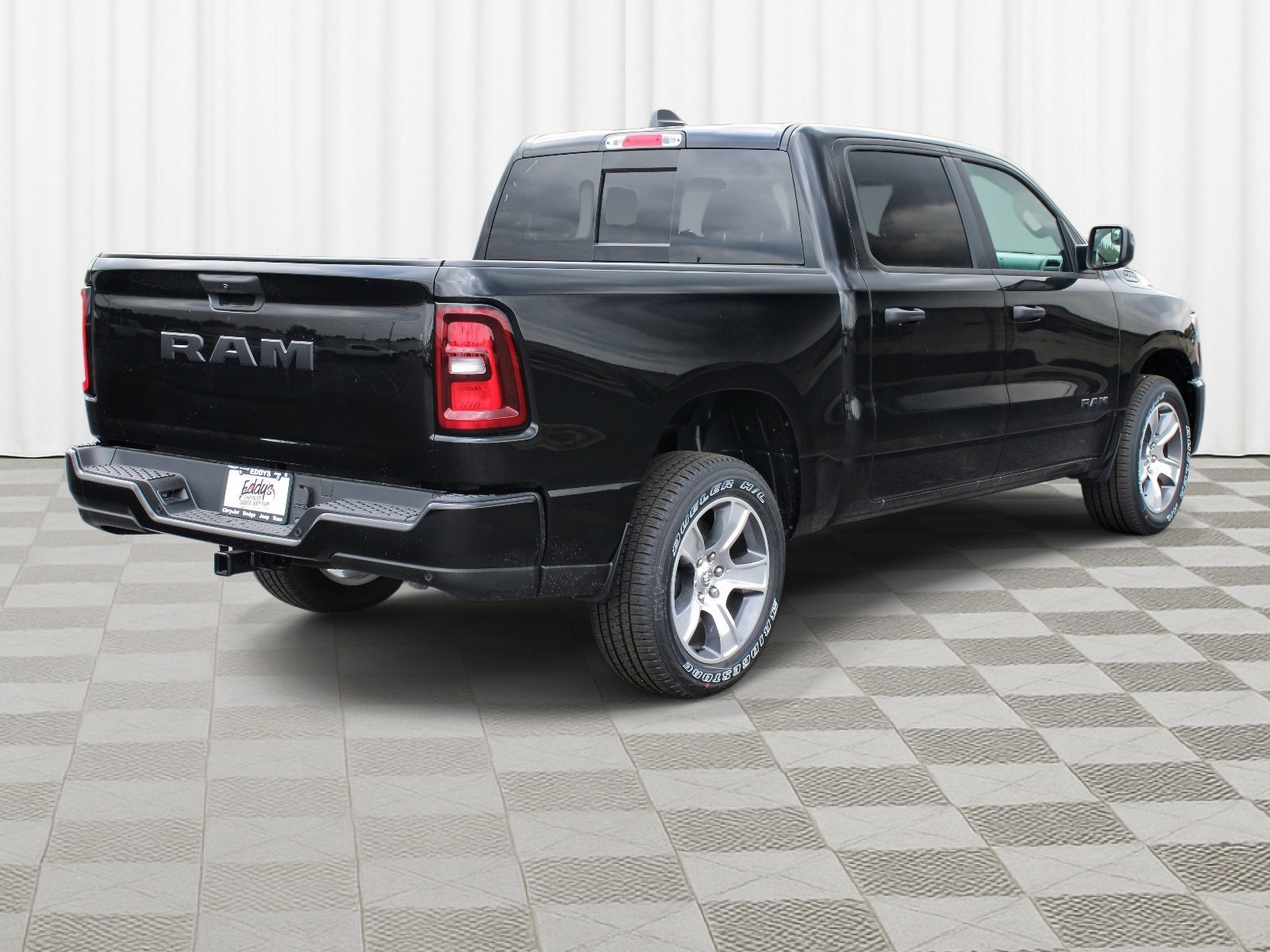 New 2026 Diamond Black Crystal Pearl-Coat Exterior Paint RAM Express image 32
