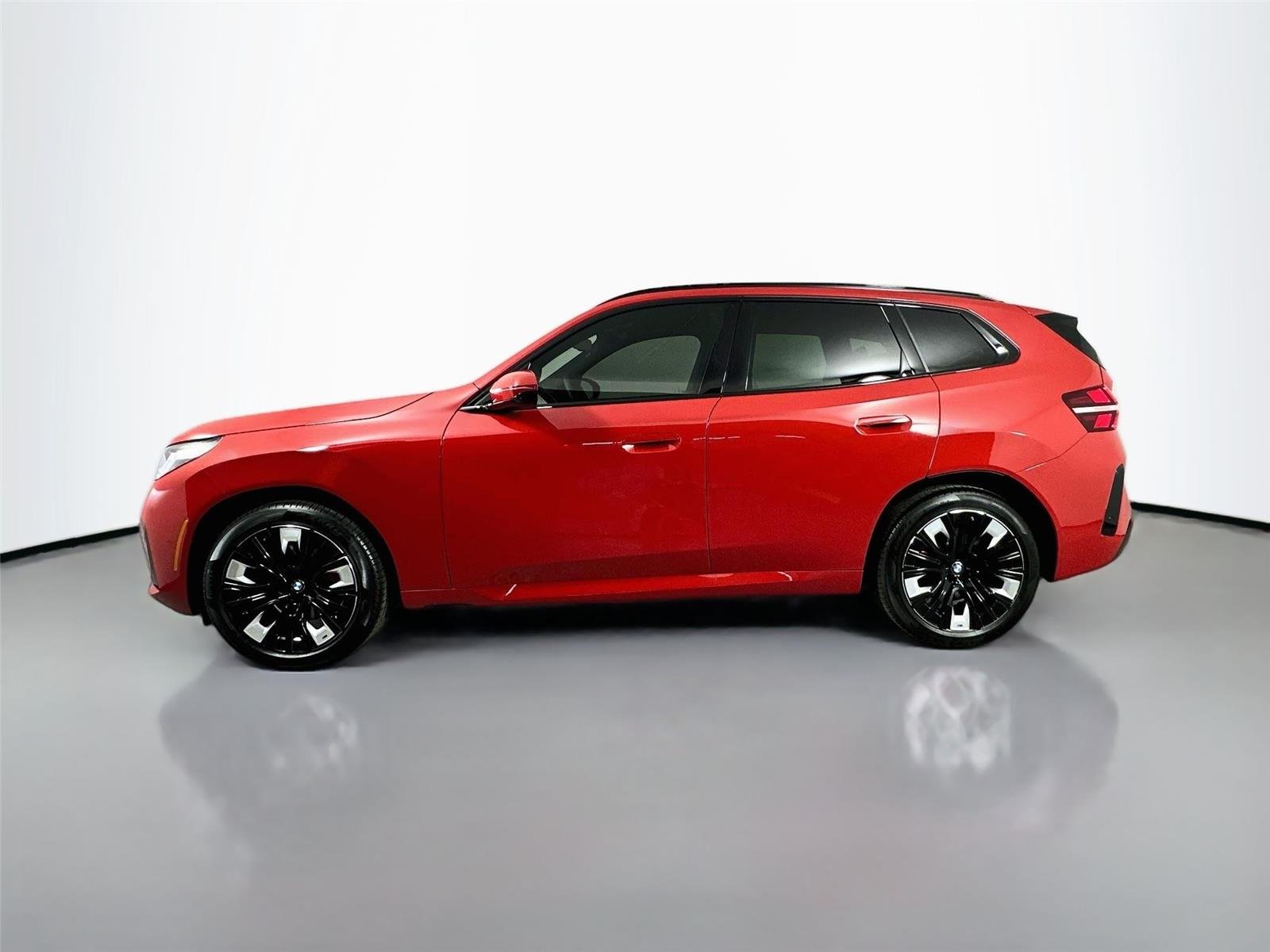 Used 2026 Melbourne Red BMW 30 xDrive image 15