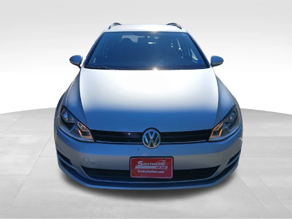 Used 2017 Silver Volkswagen S image 17