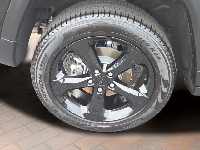 Used 2026 Diamond Black Jeep Limited image 4