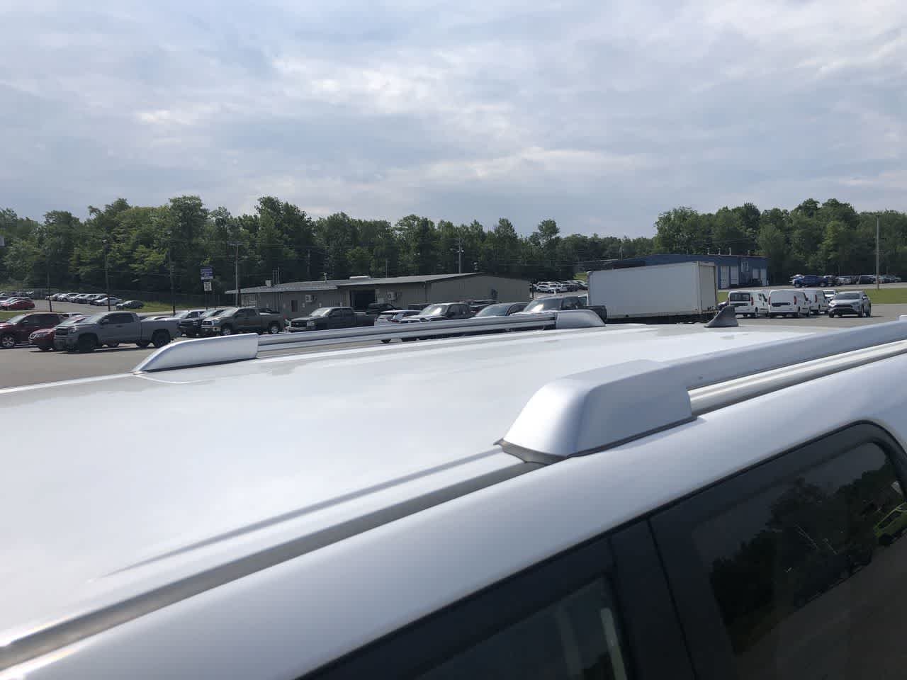 Used 2018 Super White Toyota SR5 Premium image 11