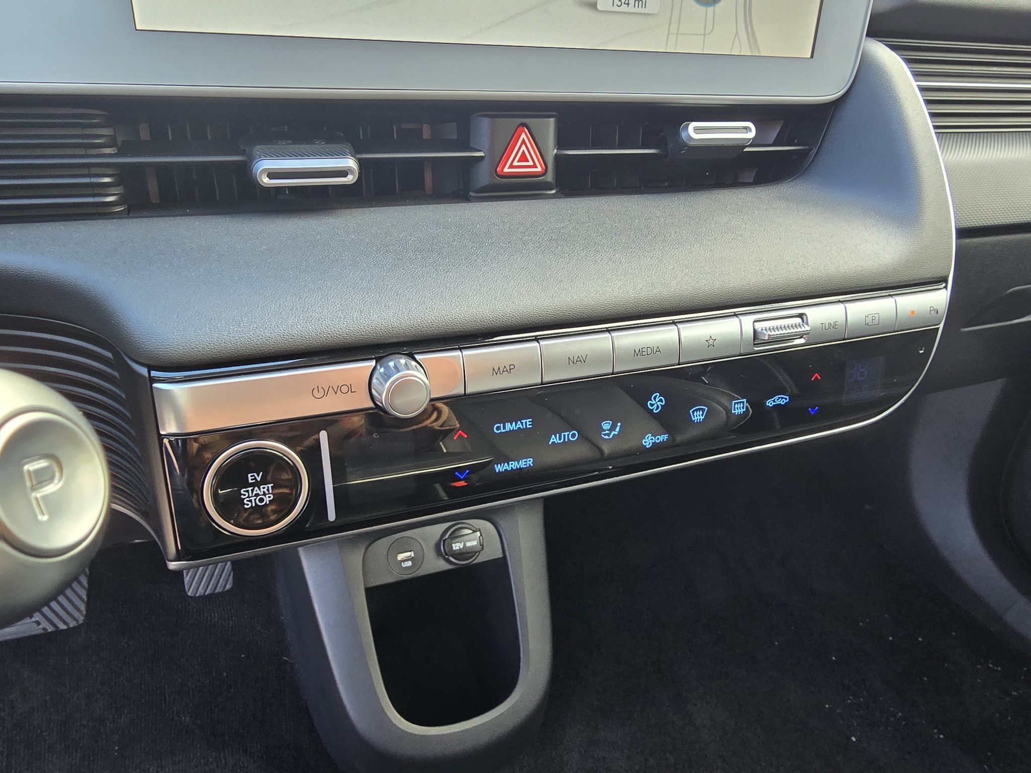 Certified Used 2024 Abyss Black Hyundai Limited image 23